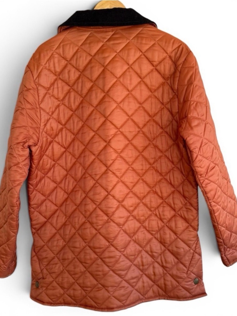 Barbour Orange Quilted Lightweight Jacket with Brown Corduroy Collar - Picture 6 of 10